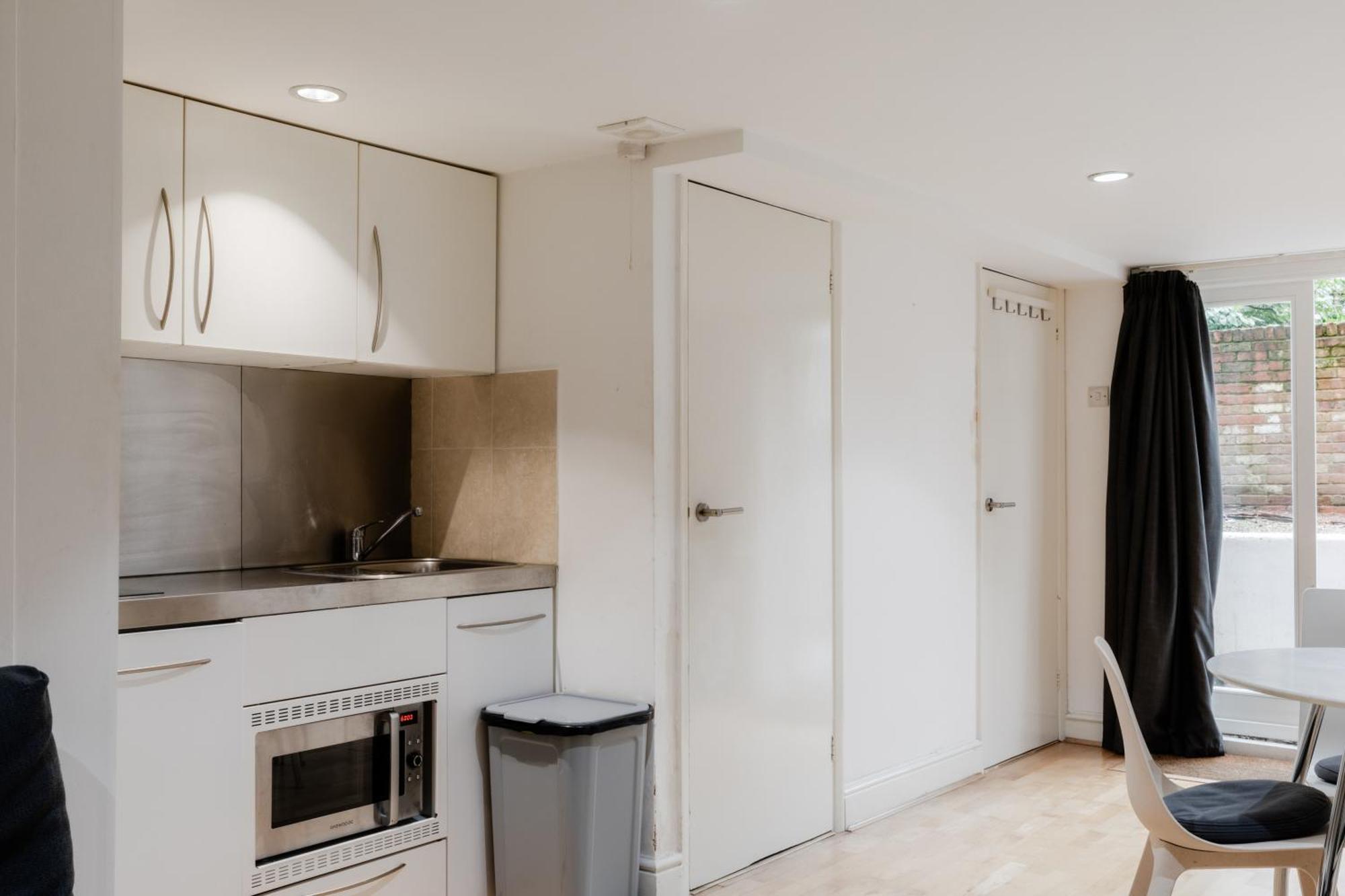 Fairhazel Gardens Studios Лондон Номер фото